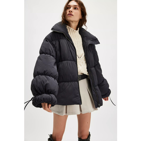 NEW FREE PEOPLE BLACK COTTON CANDY SOLID PUFFER COAT JACKET SZ XL - Picture 1 of 9